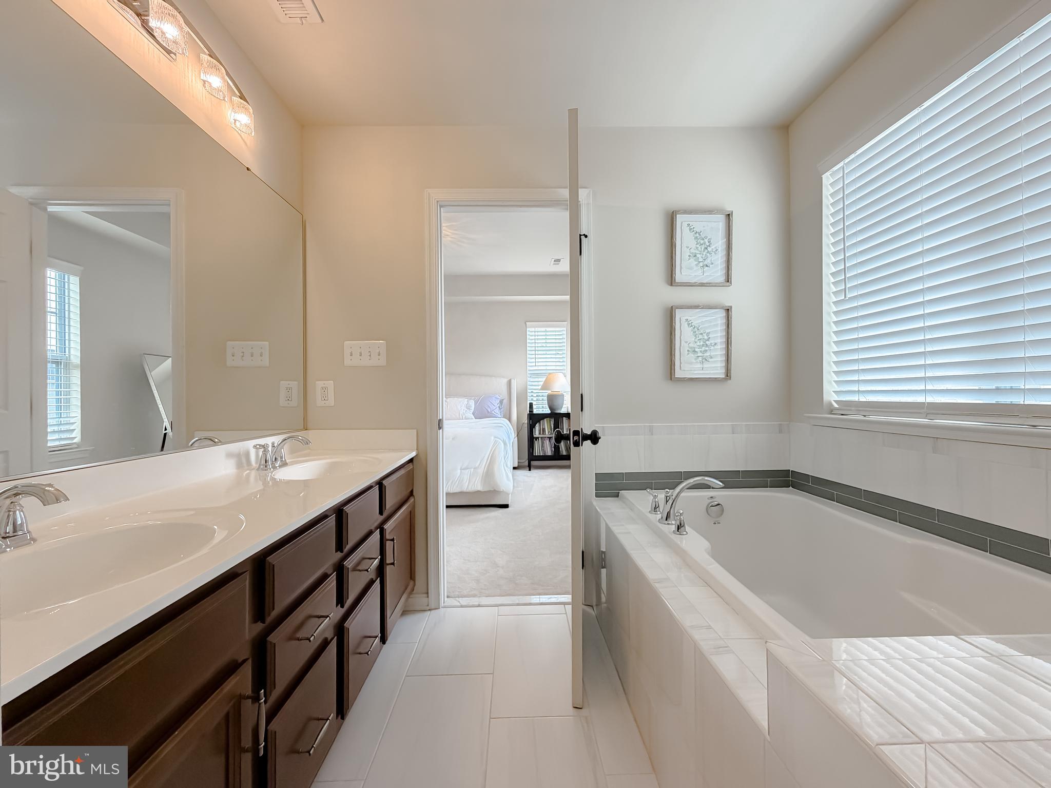 CLARK'S REST - Residential