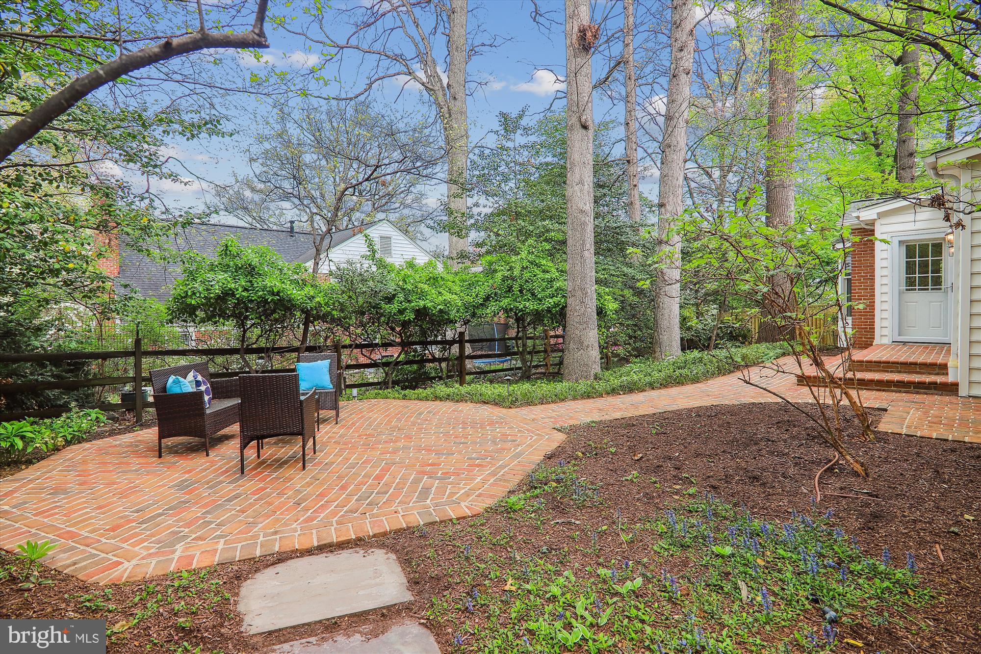 OLD FARM - Residential