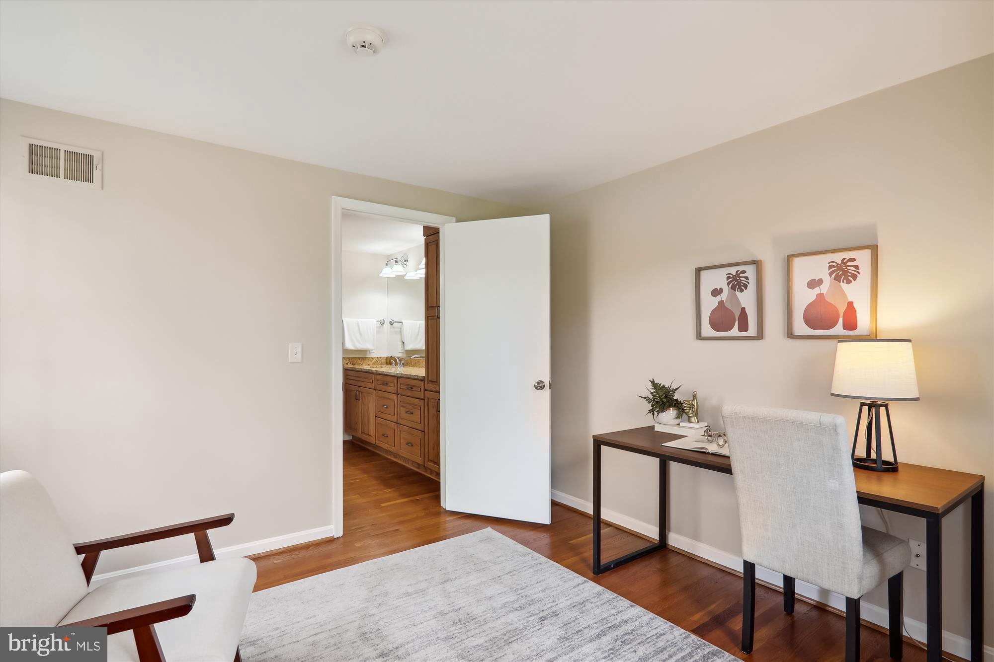 OLD FARM - Residential