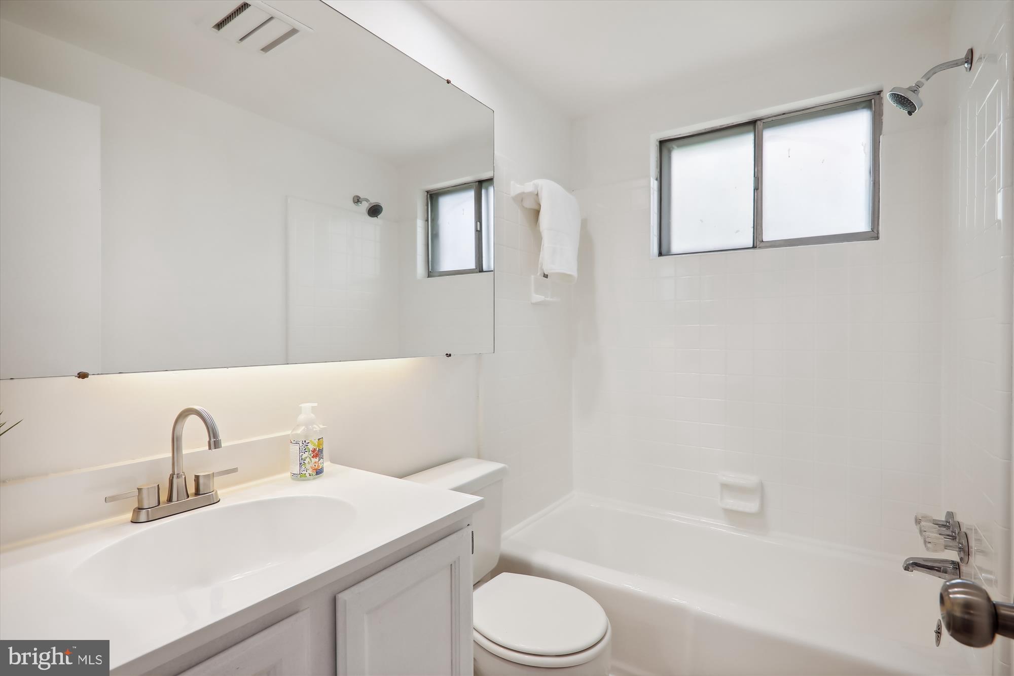 OLD FARM - Residential