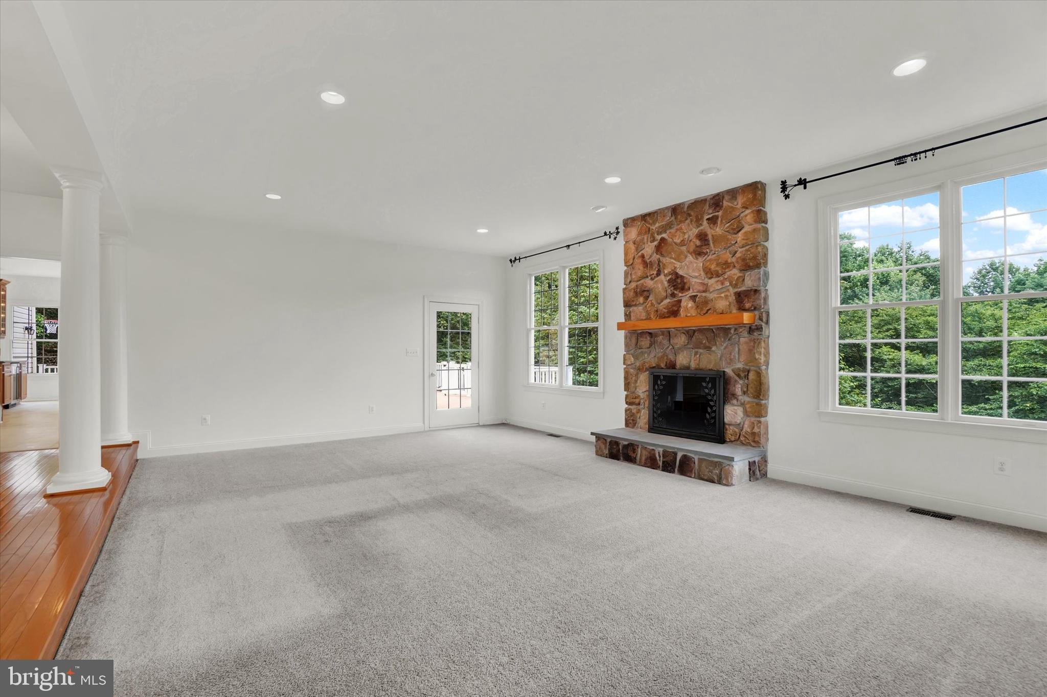 HUNT VALLEY ESTATES - Residential