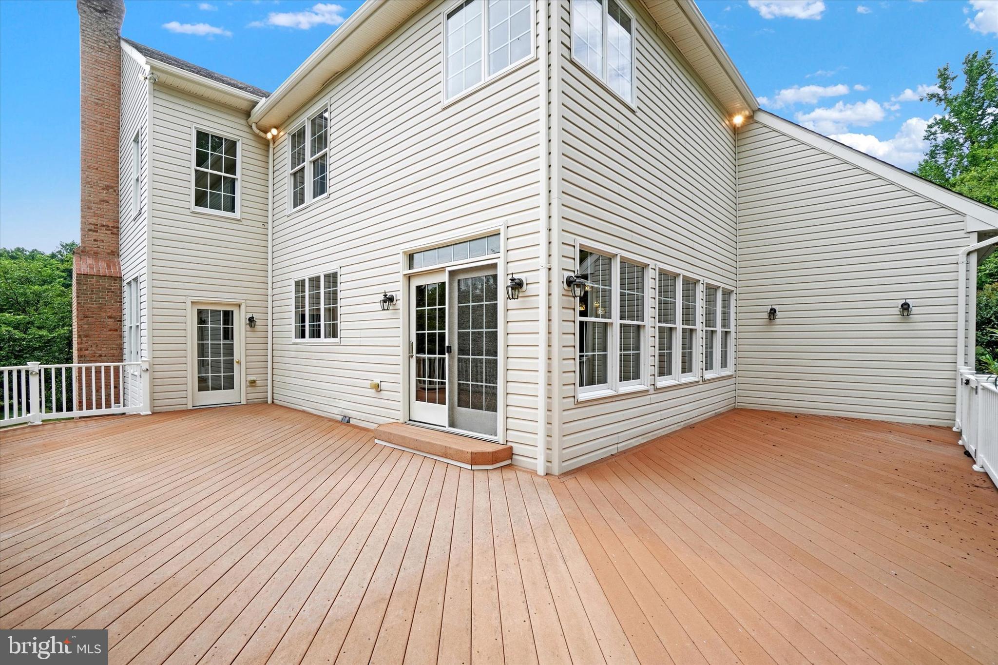 HUNT VALLEY ESTATES - Residential