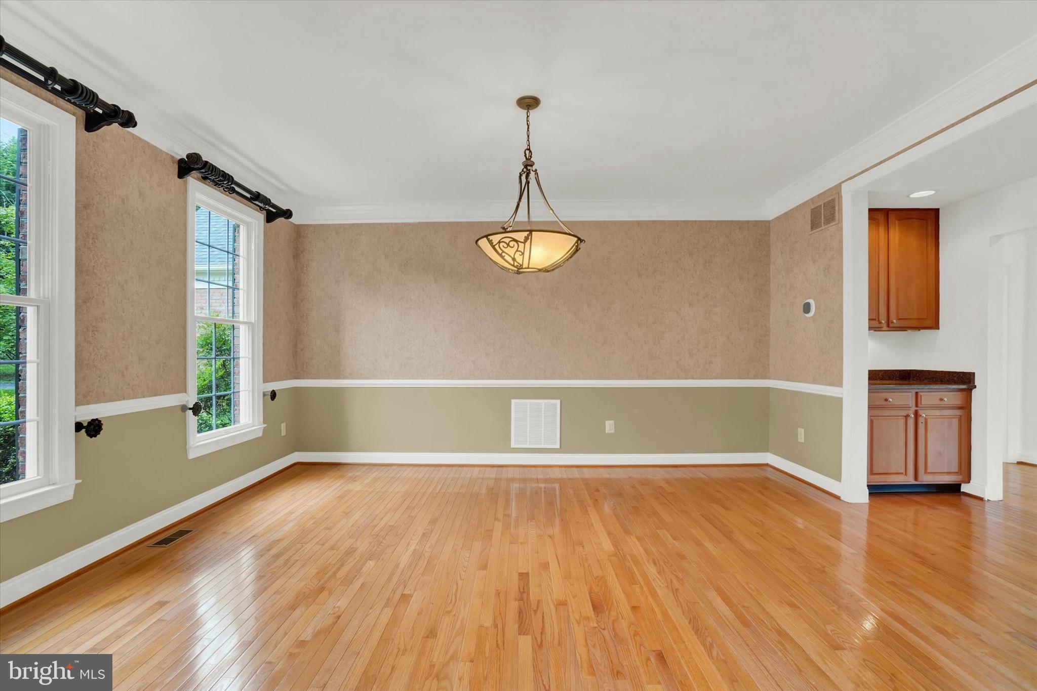 HUNT VALLEY ESTATES - Residential