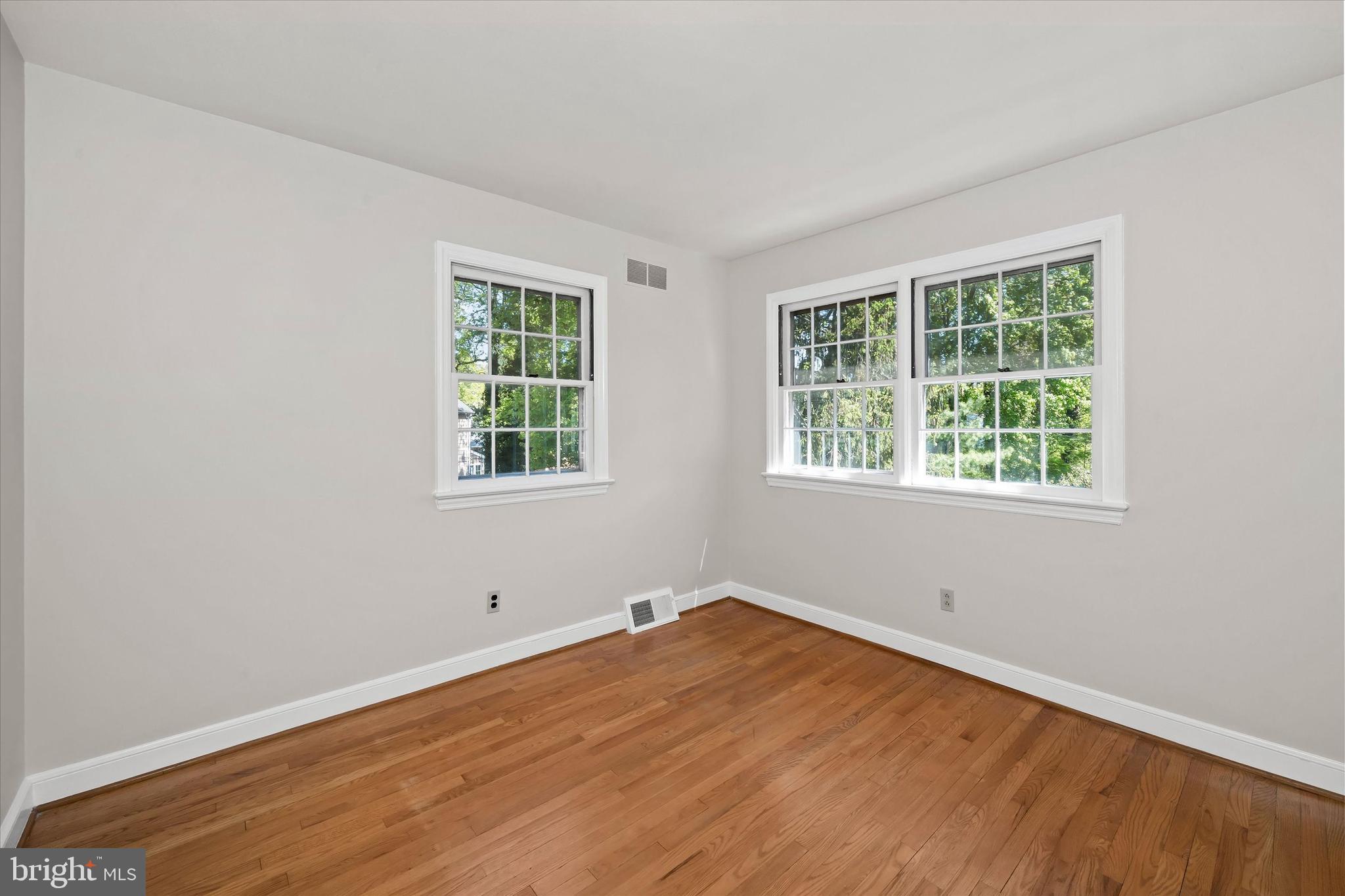 BRIARWOOD - Residential