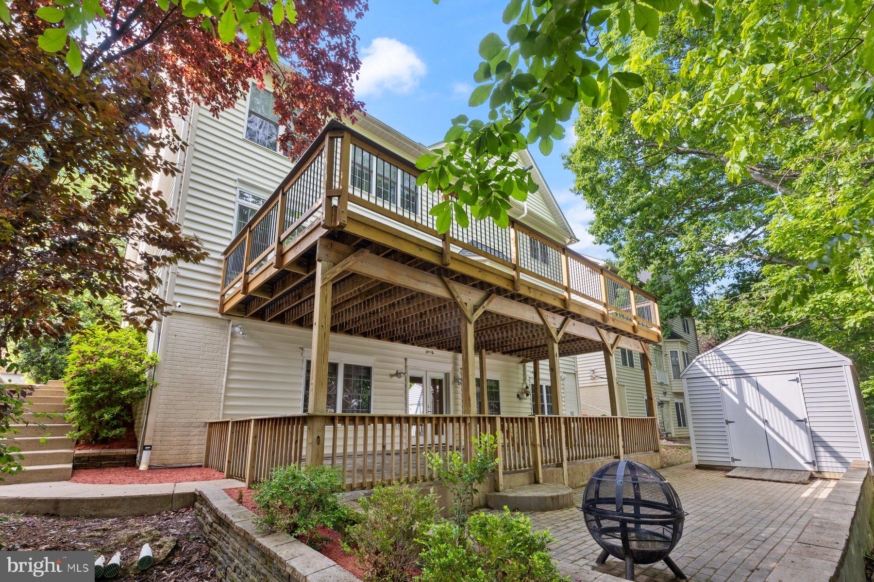 7710 RIDGEPARK COURT