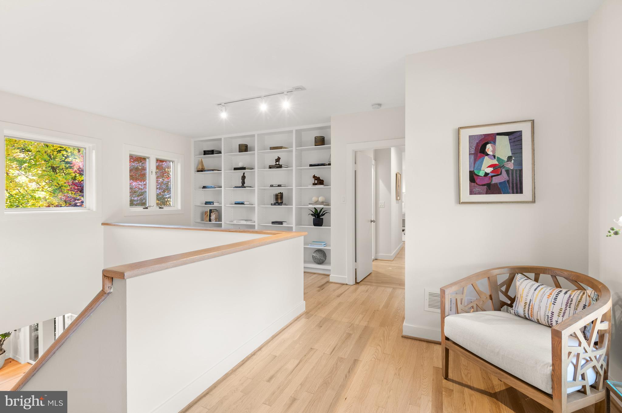 CLEVELAND PARK - Residential