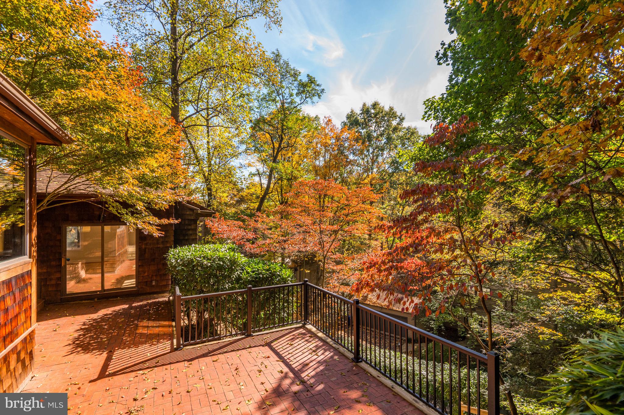 CLEVELAND PARK - Residential