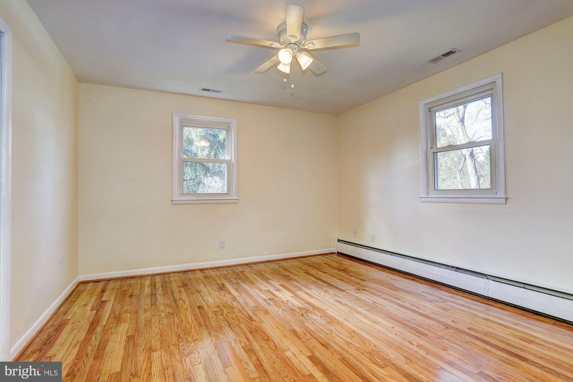 MOUNT HEBRON - Residential