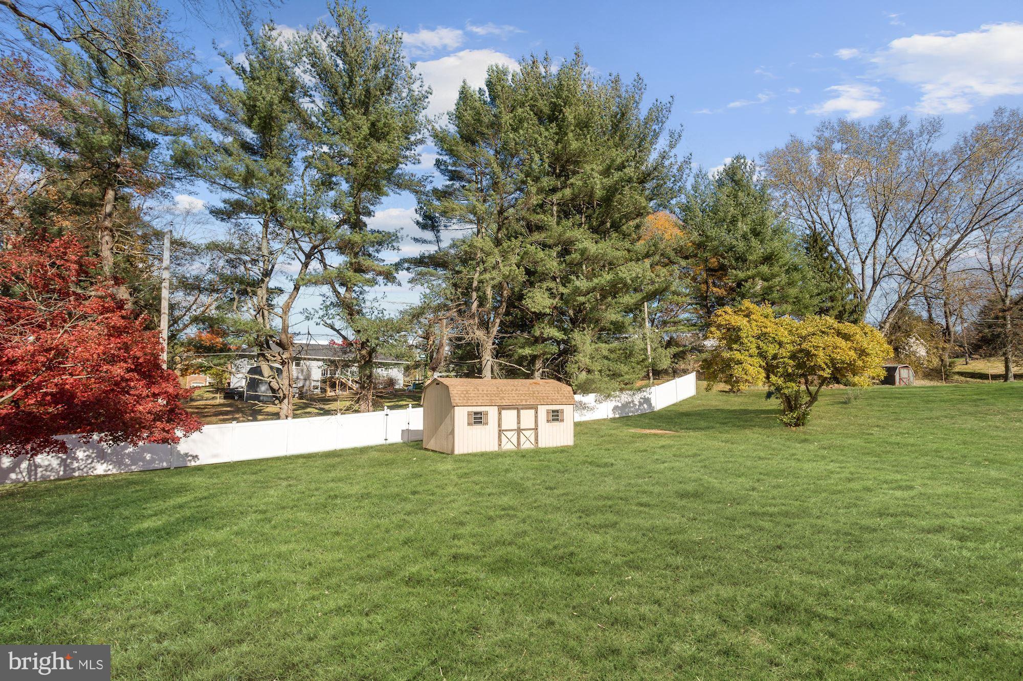 MOUNT HEBRON - Residential