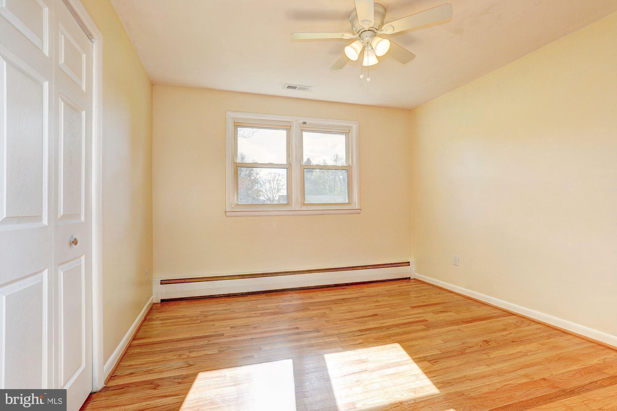 MOUNT HEBRON - Residential