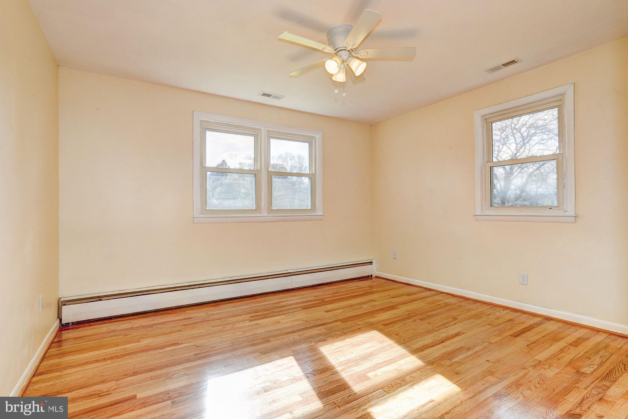 MOUNT HEBRON - Residential