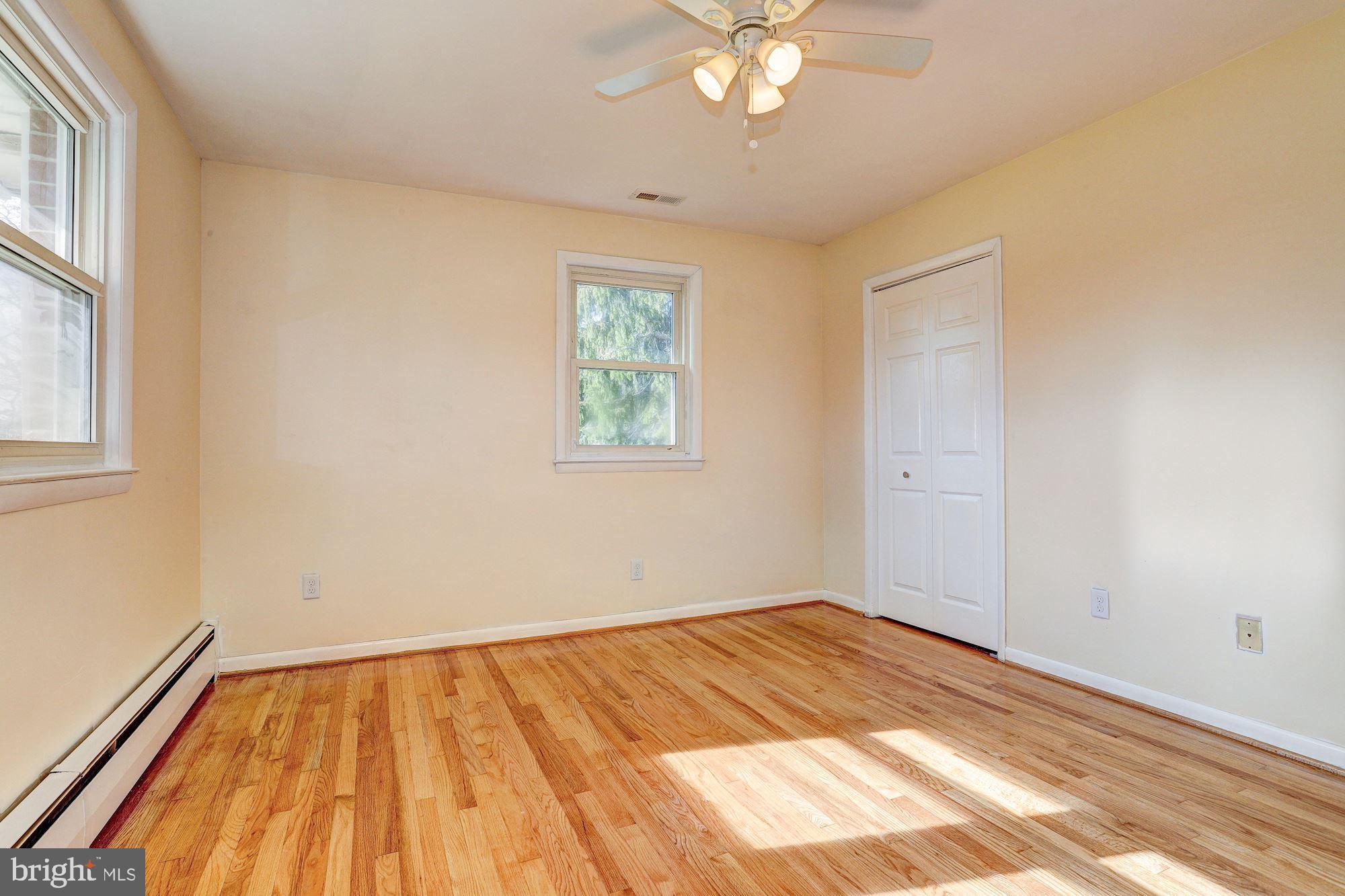 MOUNT HEBRON - Residential