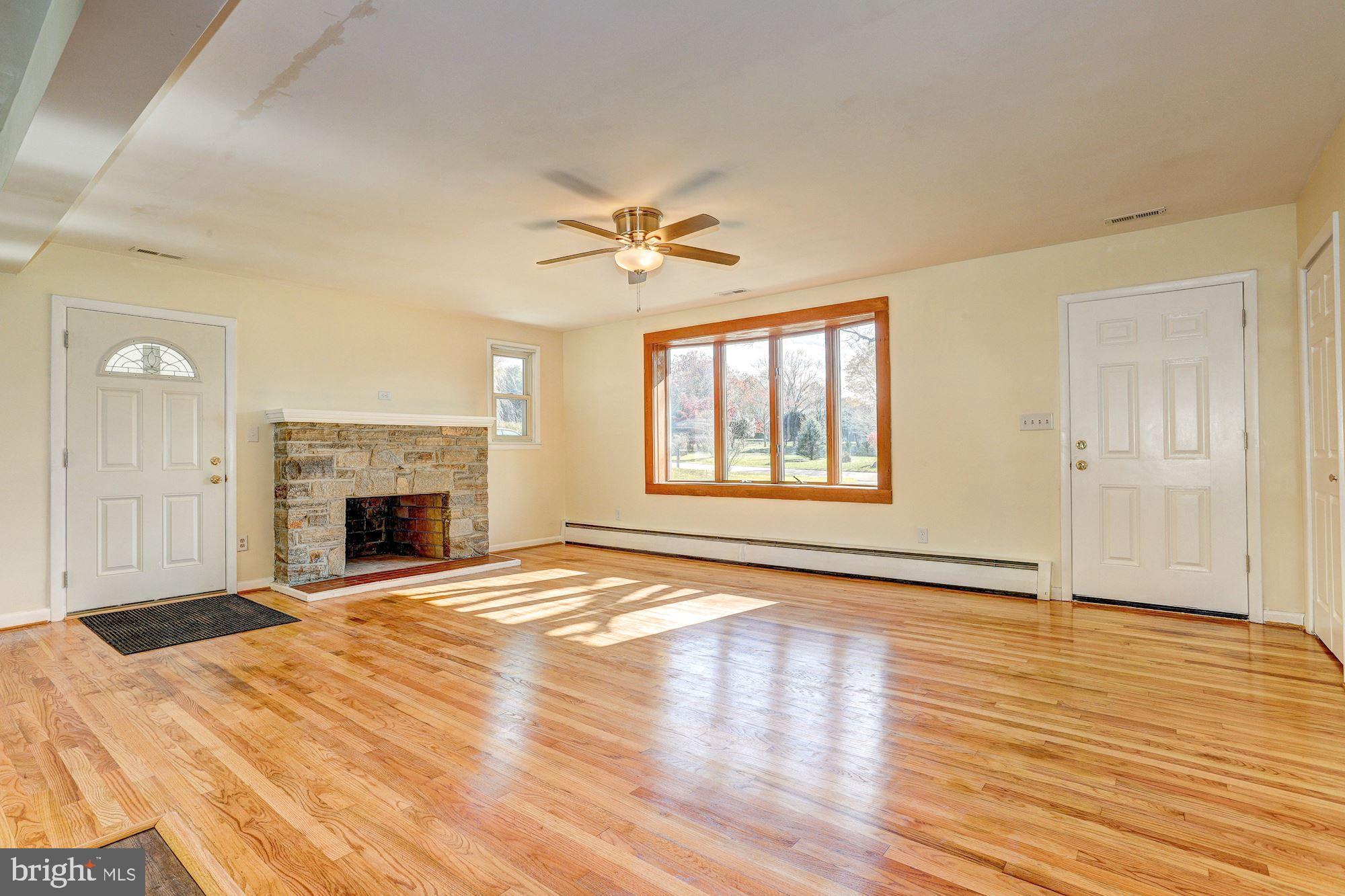 MOUNT HEBRON - Residential