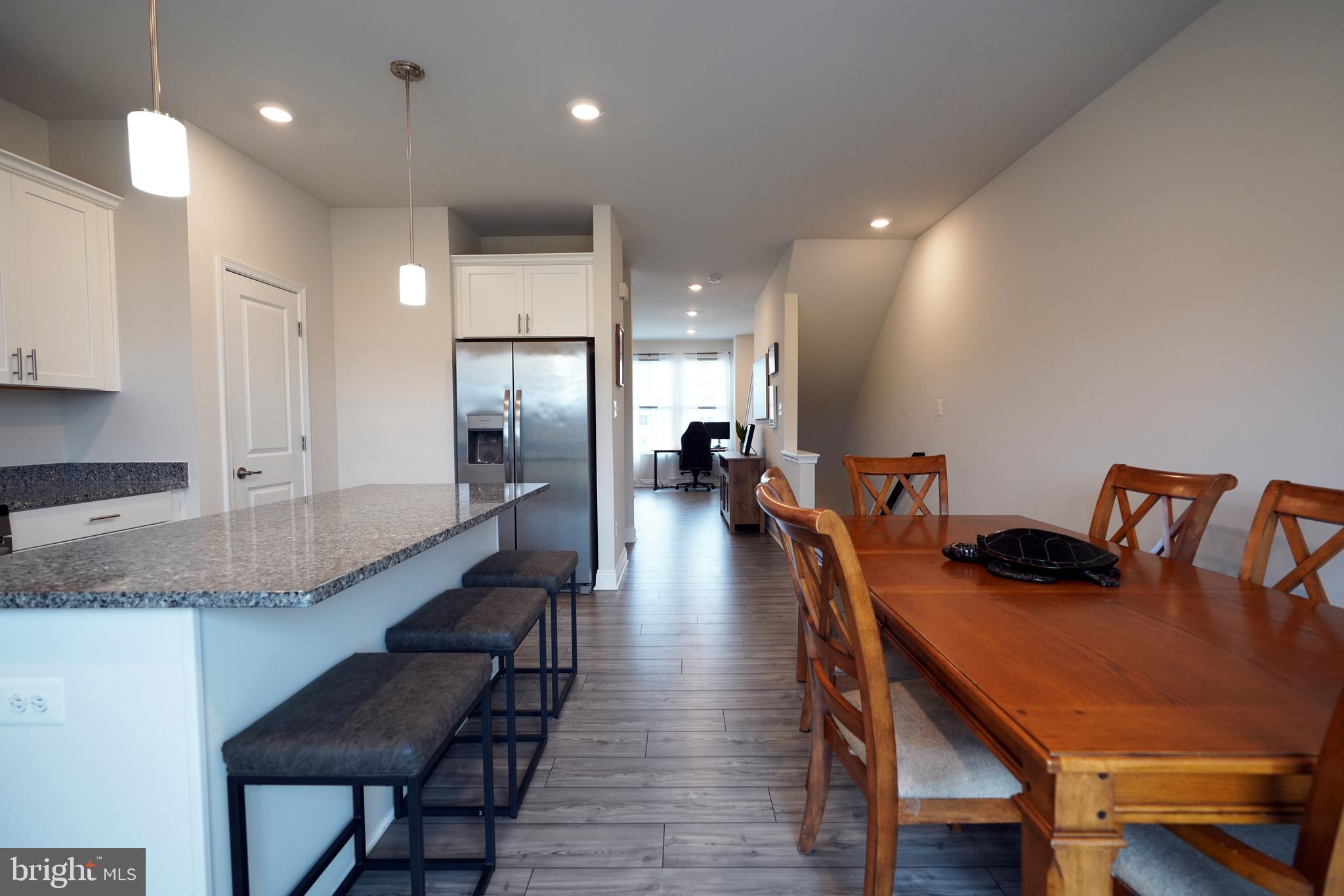 PLANTATION LAKES - Residential