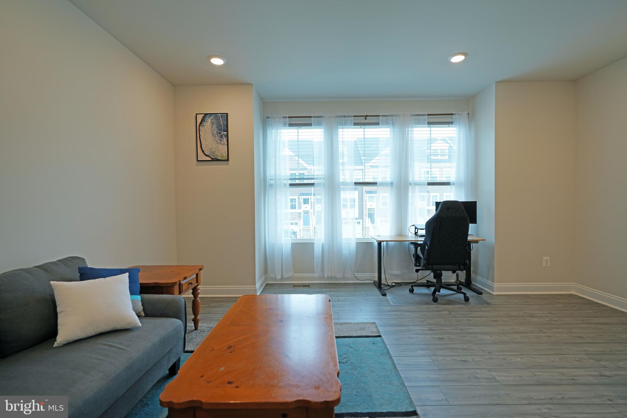 PLANTATION LAKES - Residential