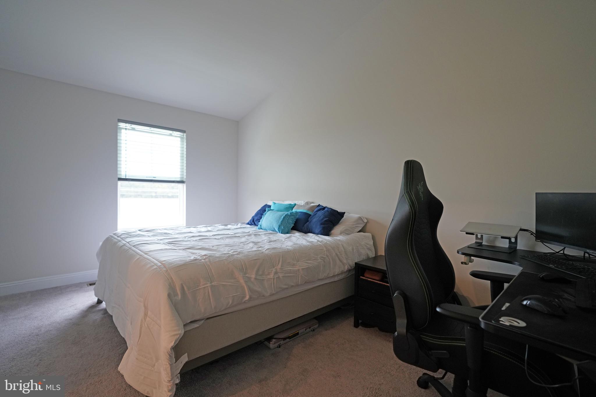 PLANTATION LAKES - Residential