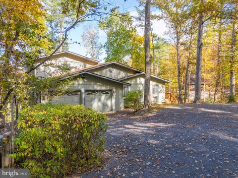 129 FAIRWAY DRIVE BASYE VA 22810