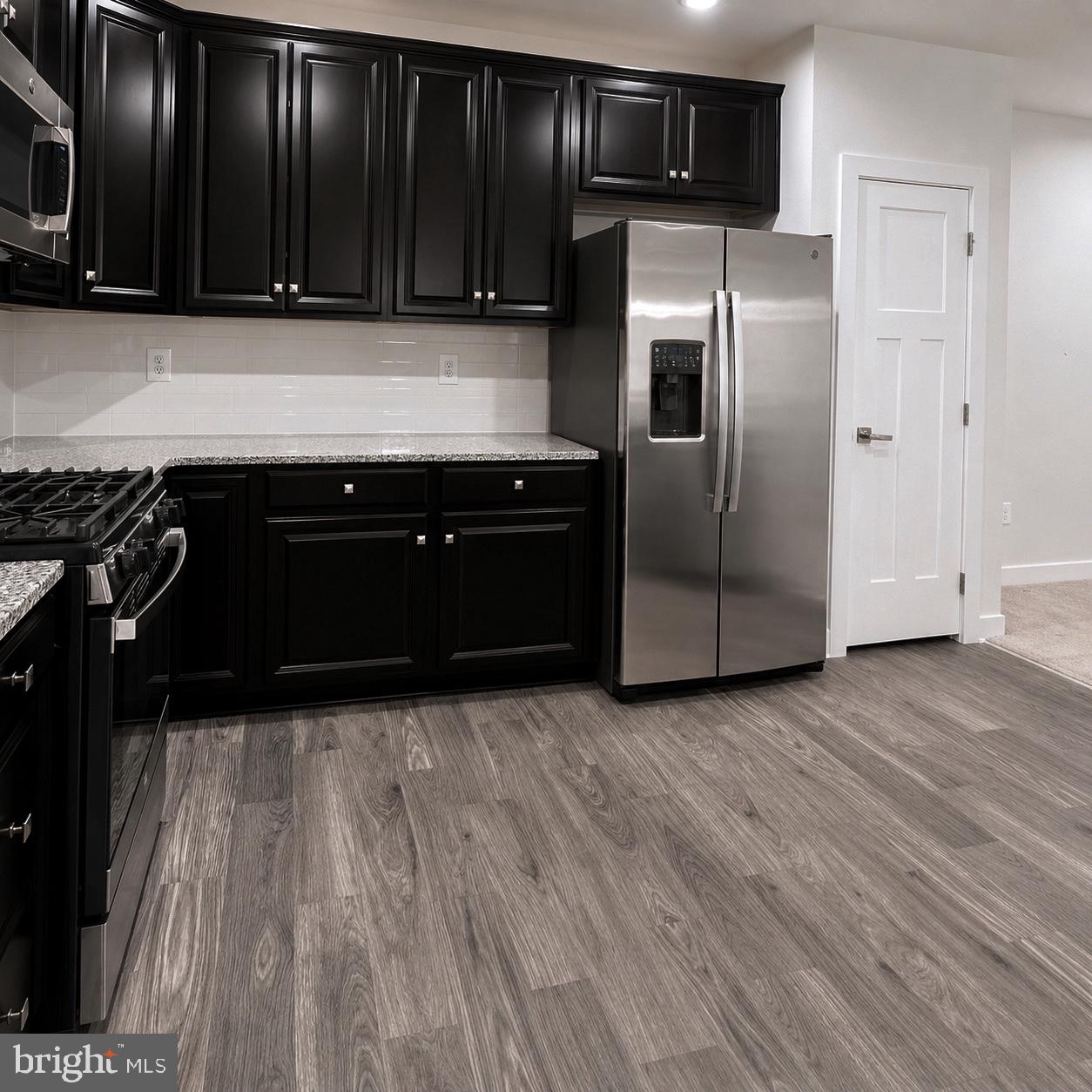 PADDOCK POINTE - Residential