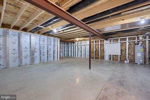 Tiny photo for 943 Snapdragon Ct, LEBANON, PA 17046 (MLS # PALN2024584)