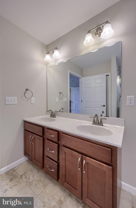 Tiny photo for 943 Snapdragon Ct, LEBANON, PA 17046 (MLS # PALN2024584)