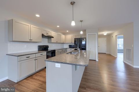 Tiny photo for 943 Snapdragon Ct, LEBANON, PA 17046 (MLS # PALN2024584)