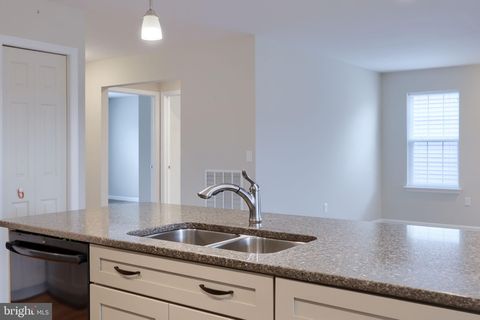 Tiny photo for 943 Snapdragon Ct, LEBANON, PA 17046 (MLS # PALN2024584)