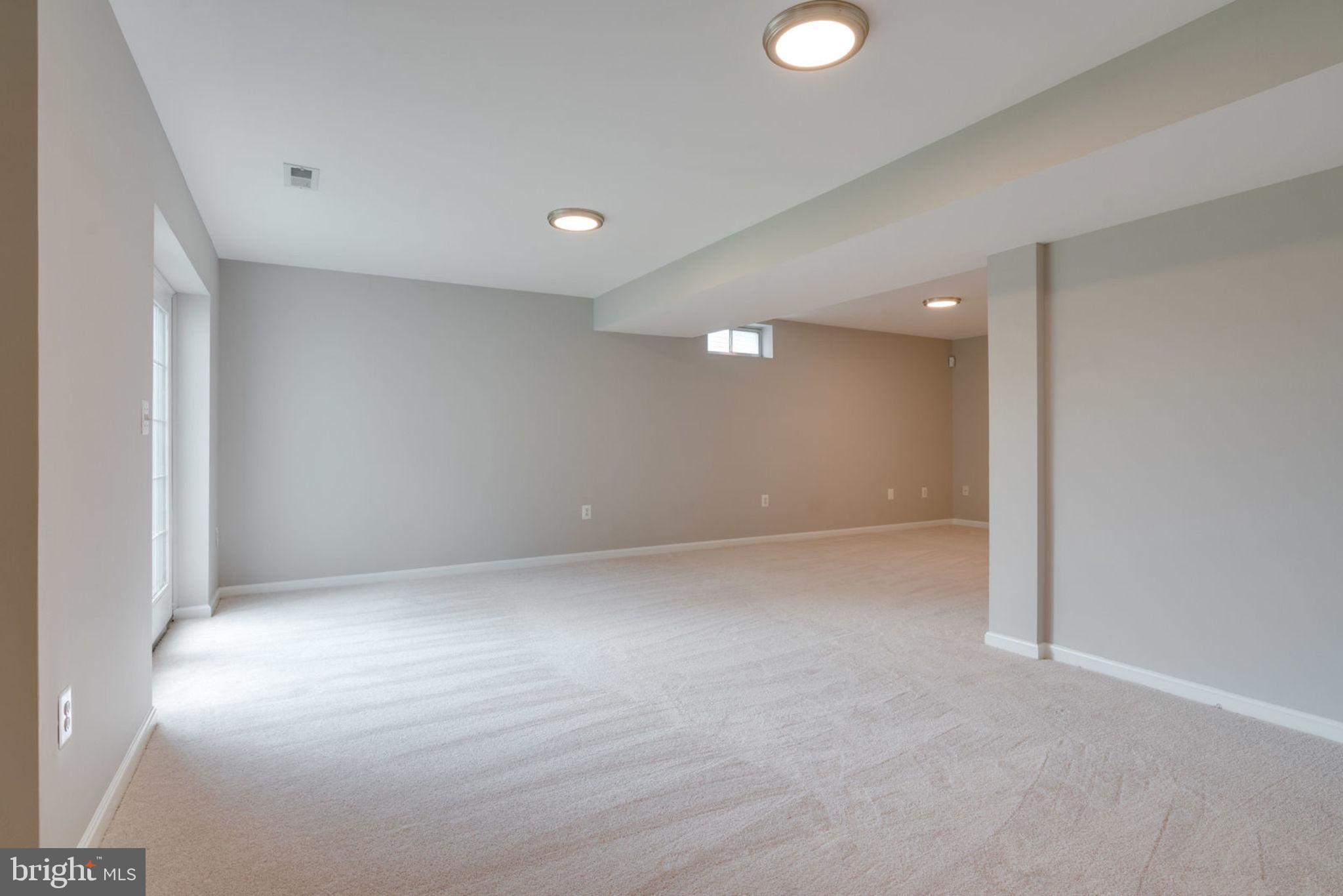 HAMPSTEAD LANDING - Residential