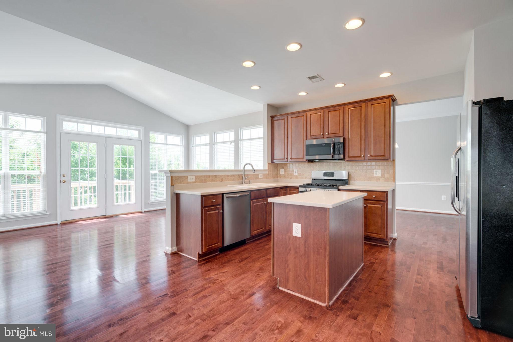 HAMPSTEAD LANDING - Residential