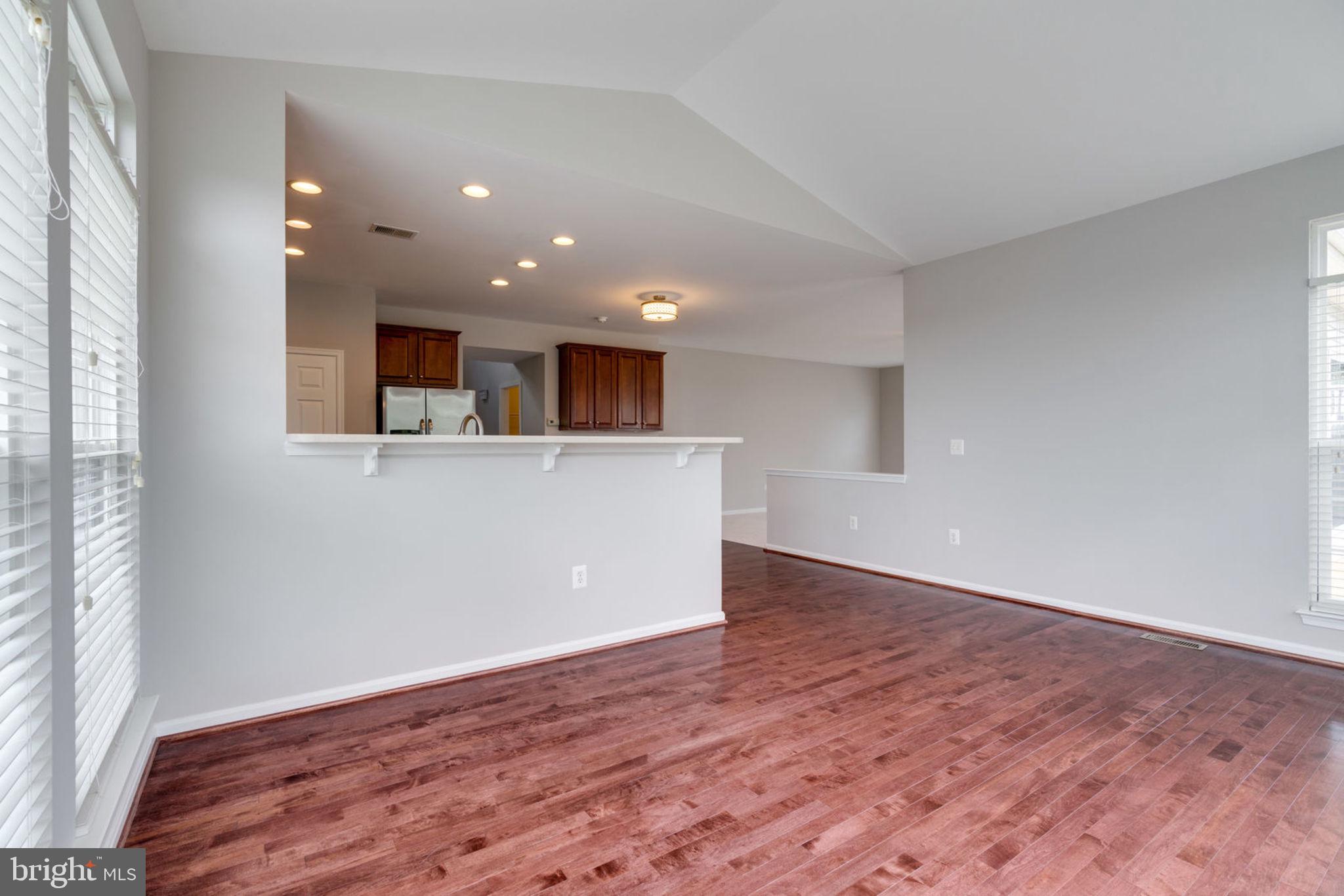 HAMPSTEAD LANDING - Residential