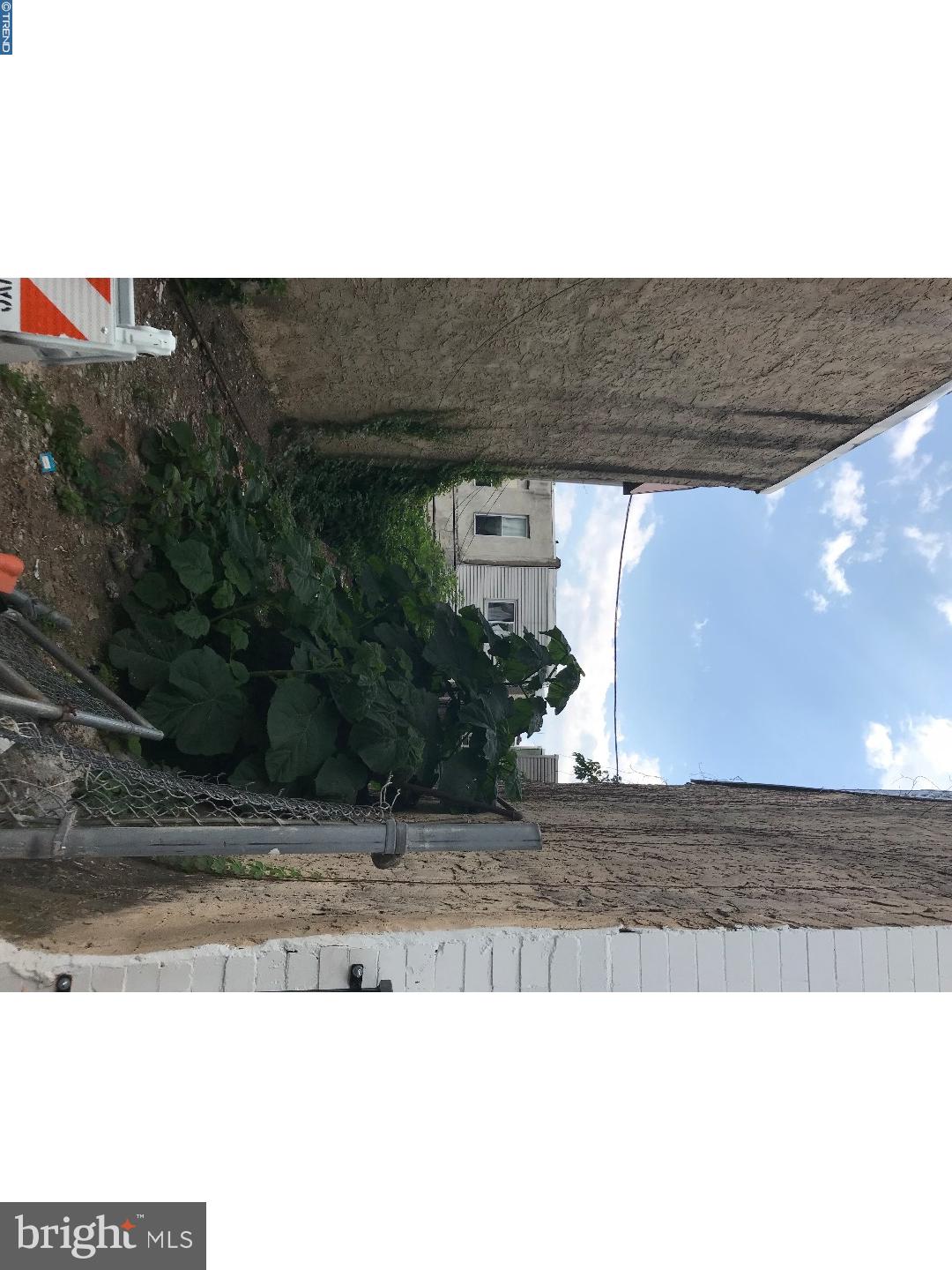 POINT BREEZE - Land