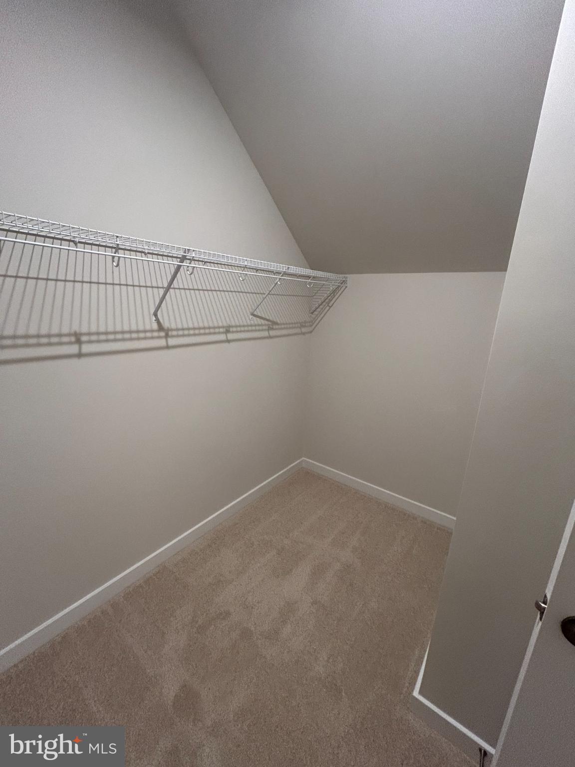 INNOVATION TOWN CENTER - Residential Lease