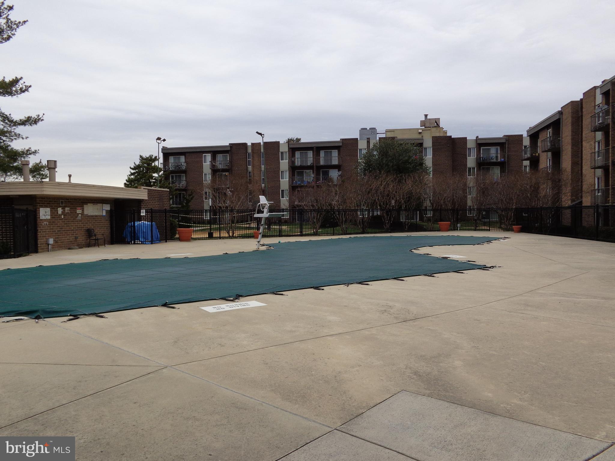 WEST END CONDOS - Residential Lease