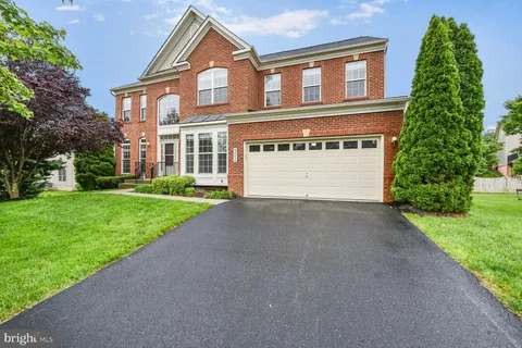 42435 Ibex Drive, Sterling, VA MLS: VALO2097830