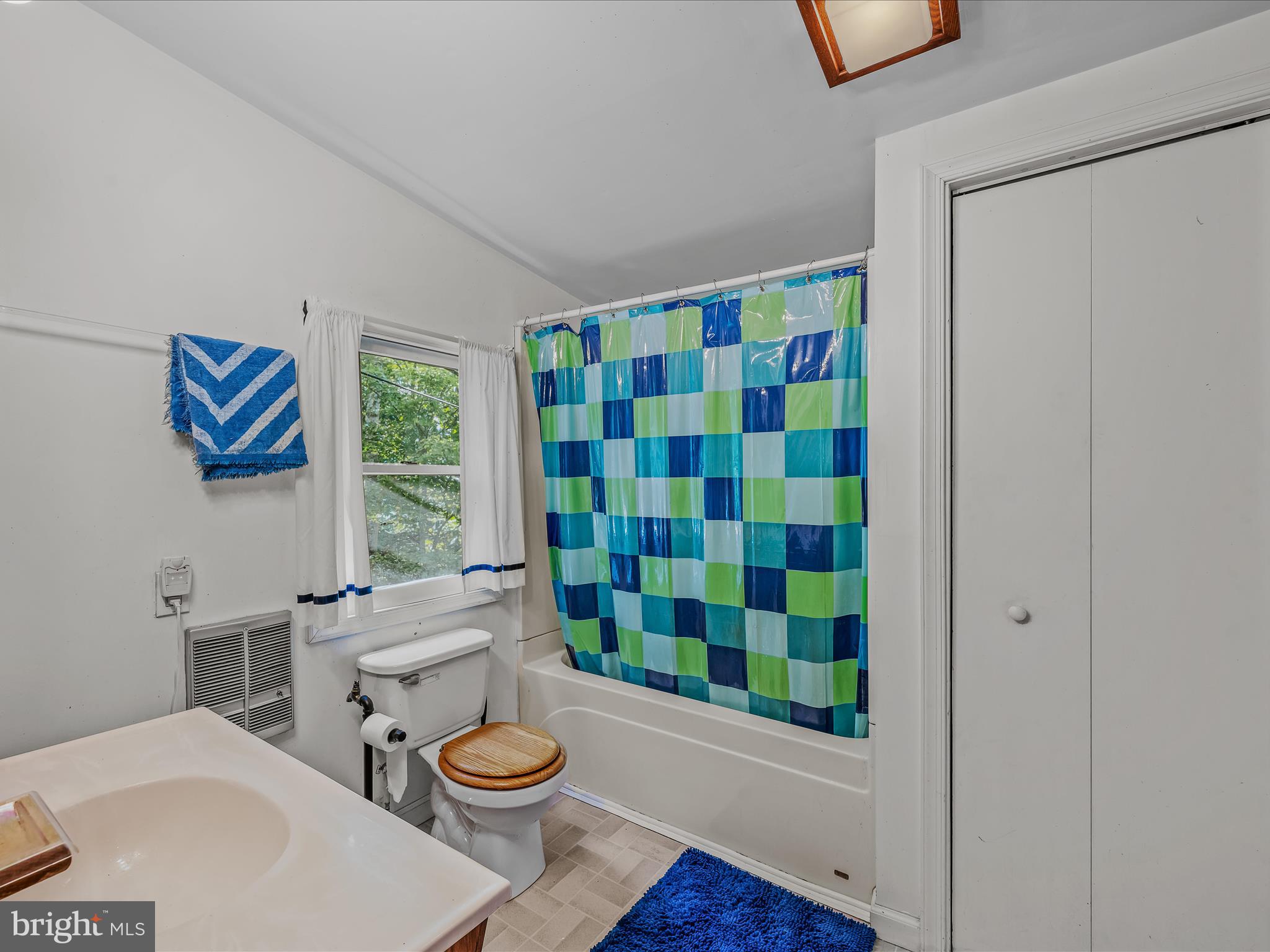 CACAPON HILLS - Residential