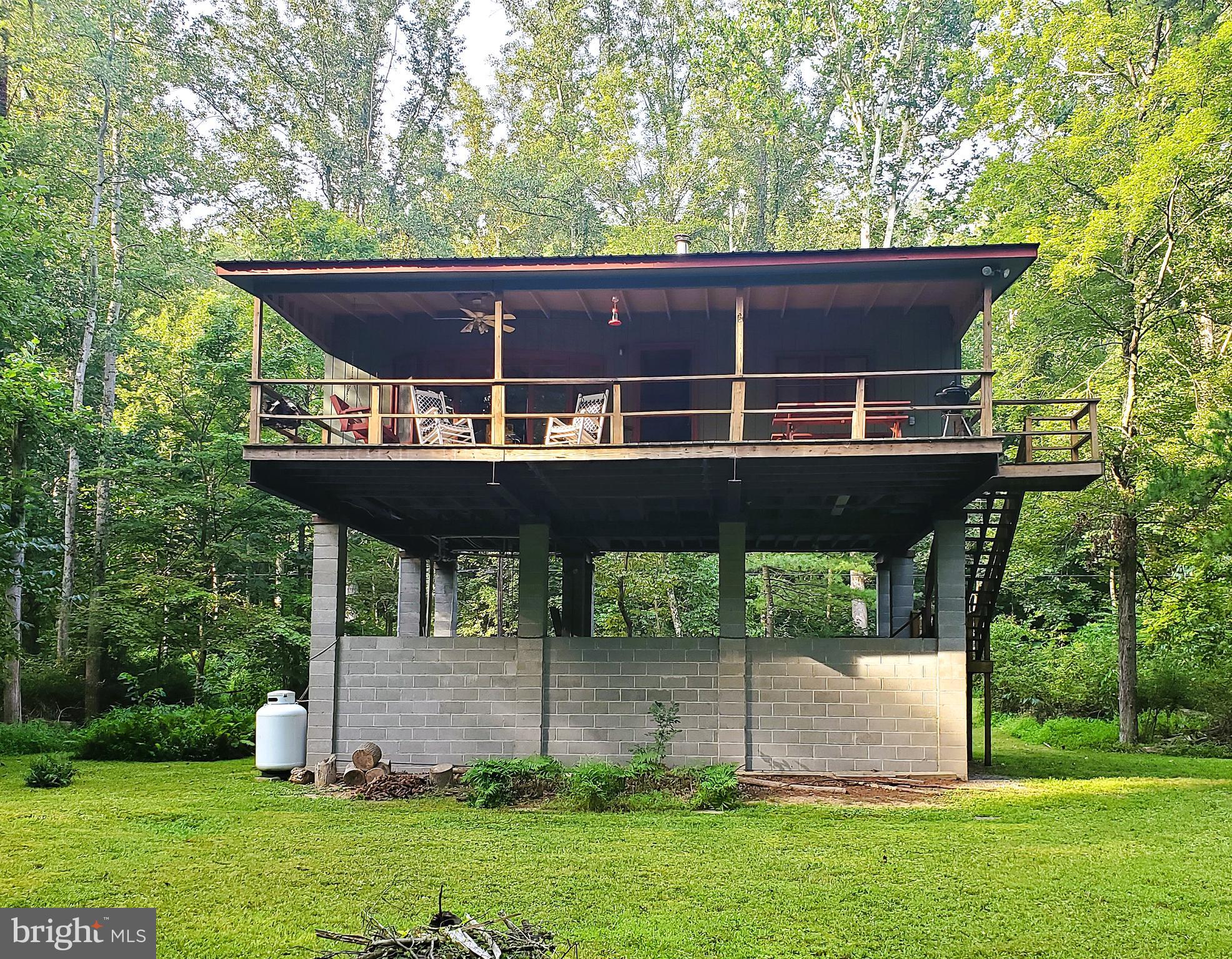 CACAPON HILLS - Residential