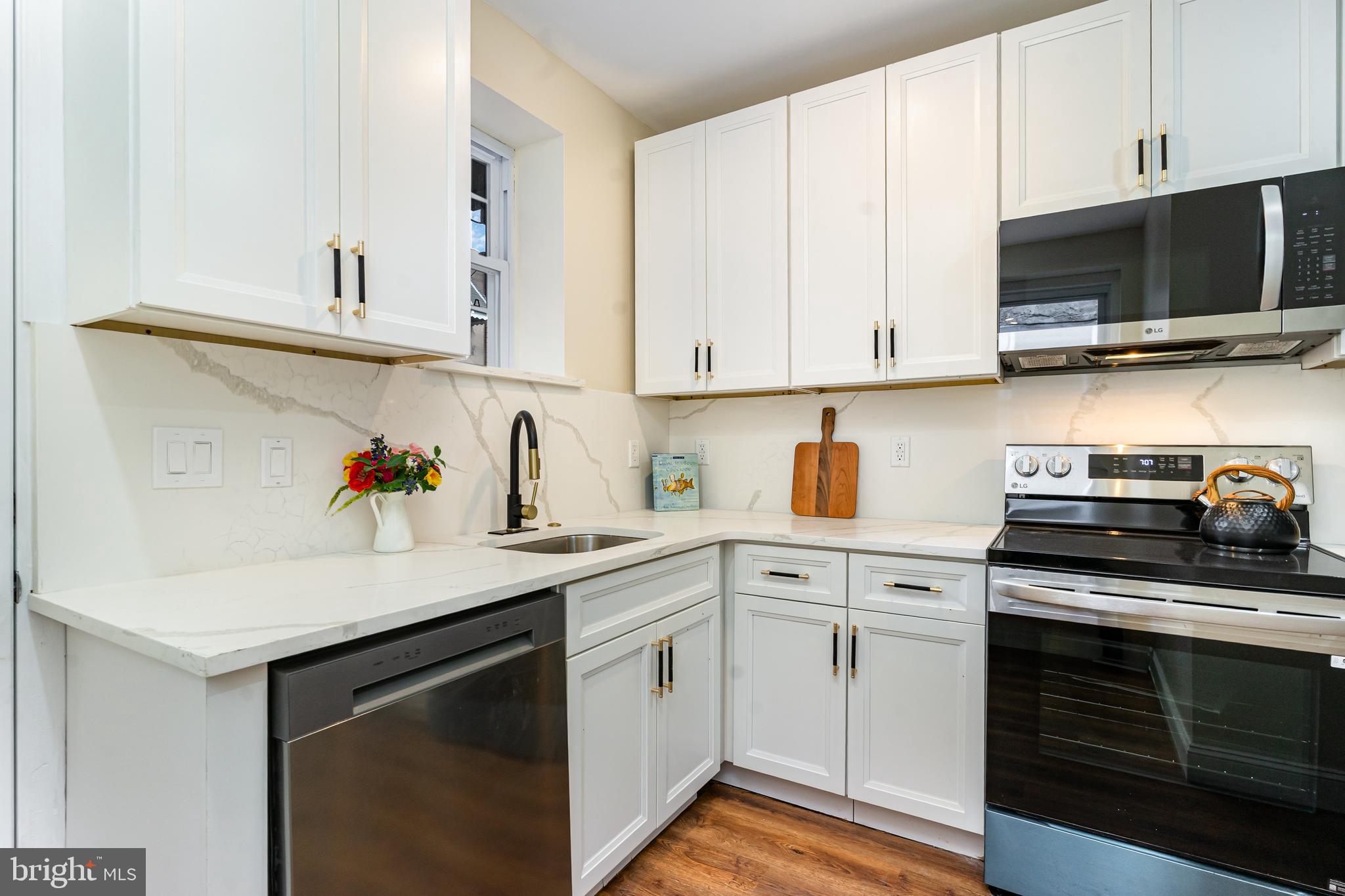 COBBS CREEK - Residential