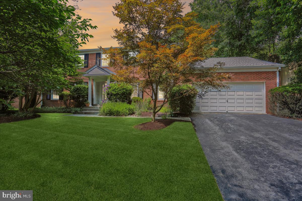 LUXMANOR - Residential