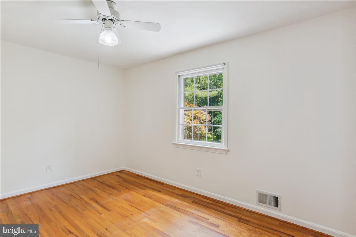 LUXMANOR - Residential