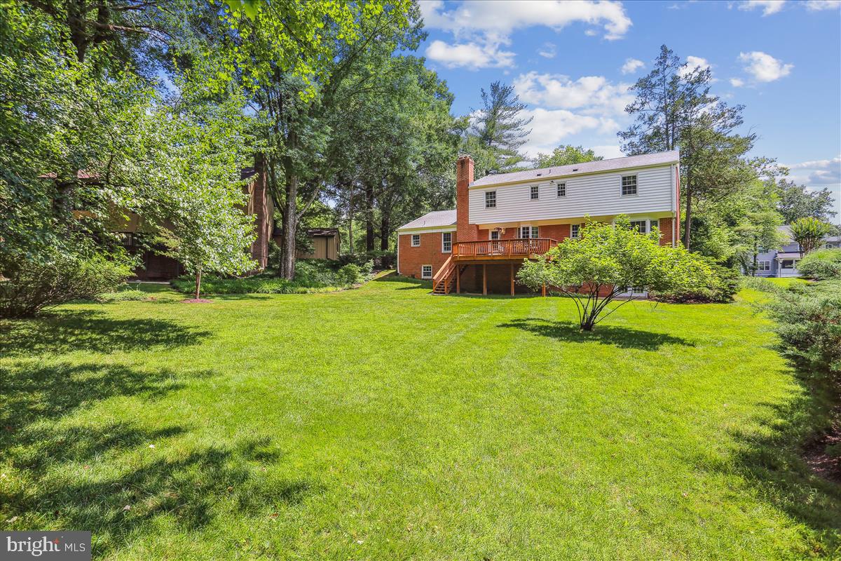 LUXMANOR - Residential