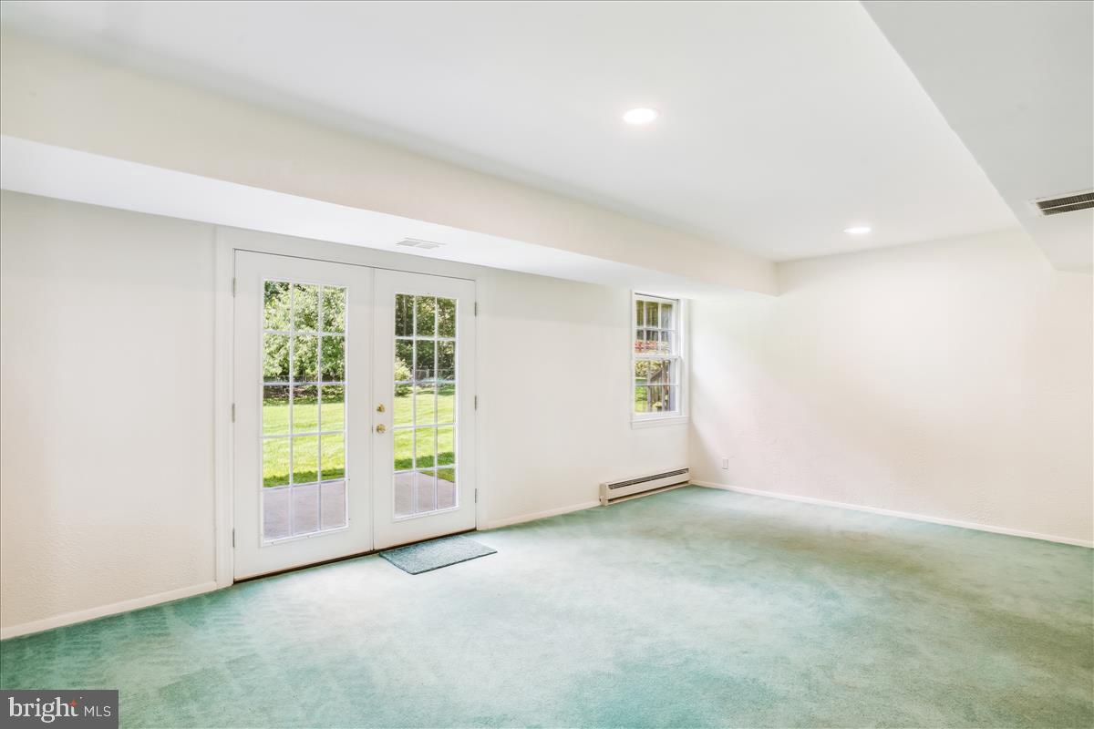 LUXMANOR - Residential