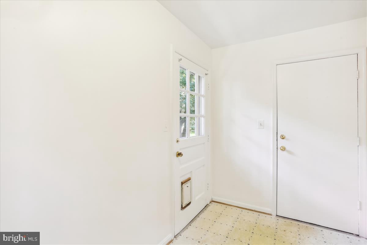 LUXMANOR - Residential