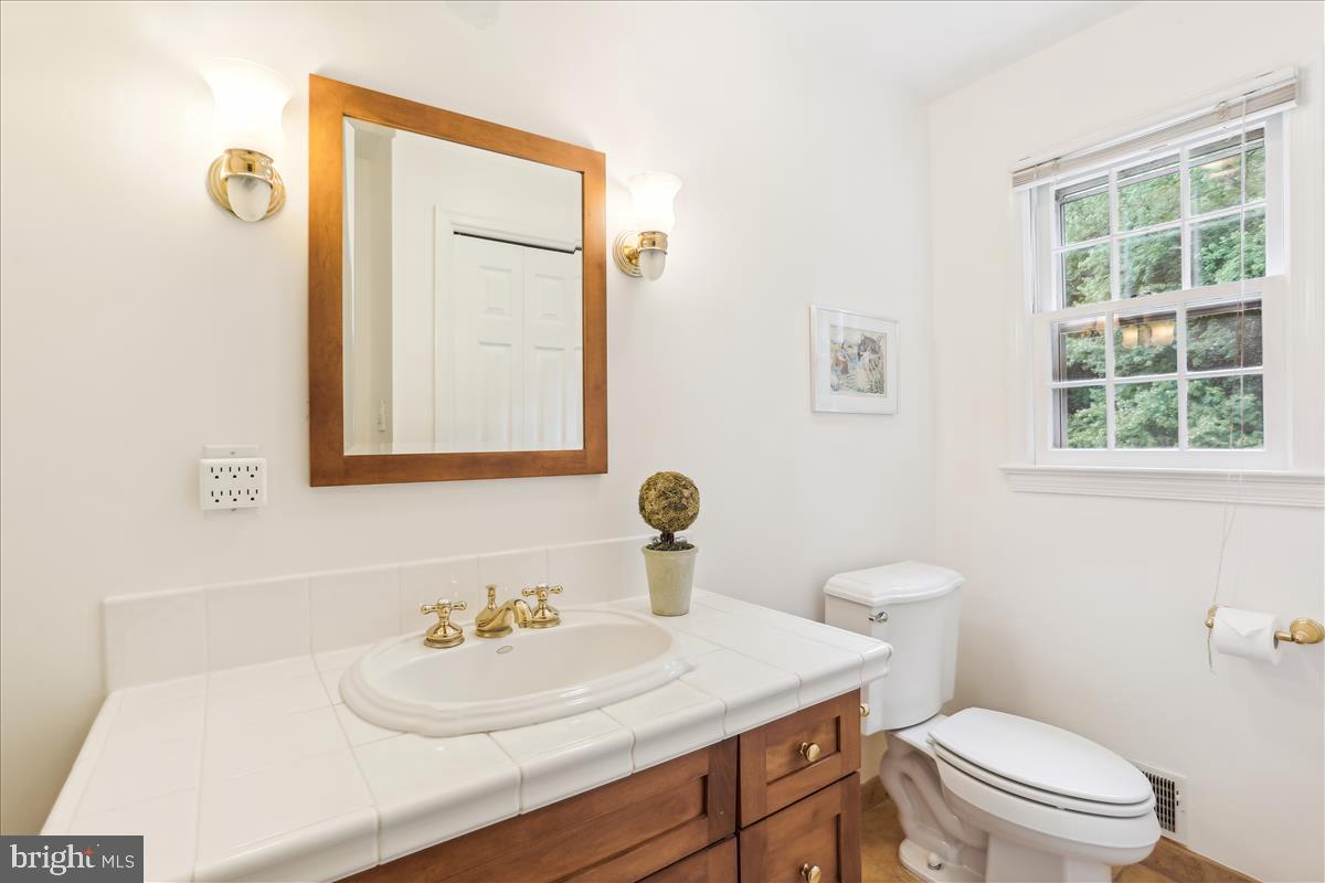 LUXMANOR - Residential