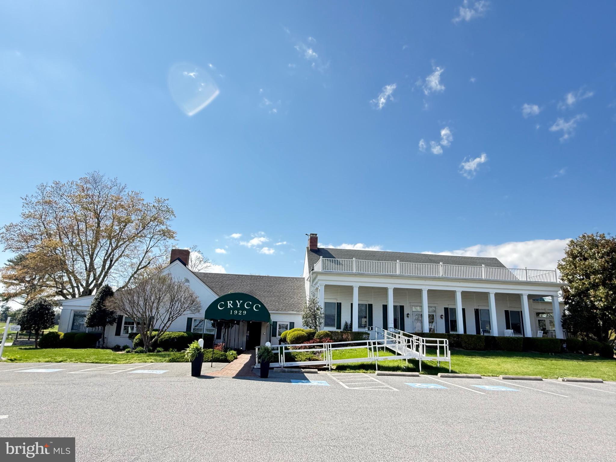 PRESTWICK - Residential