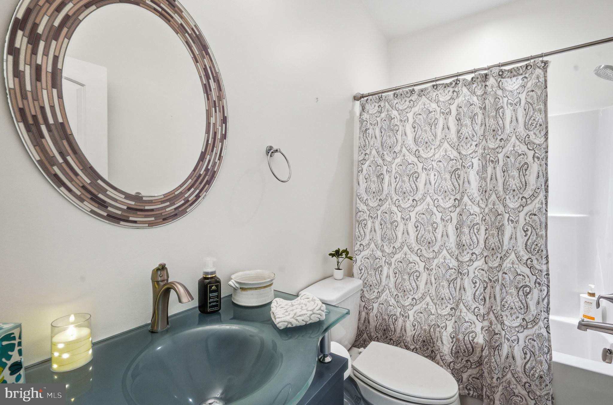 PRESTWICK - Residential