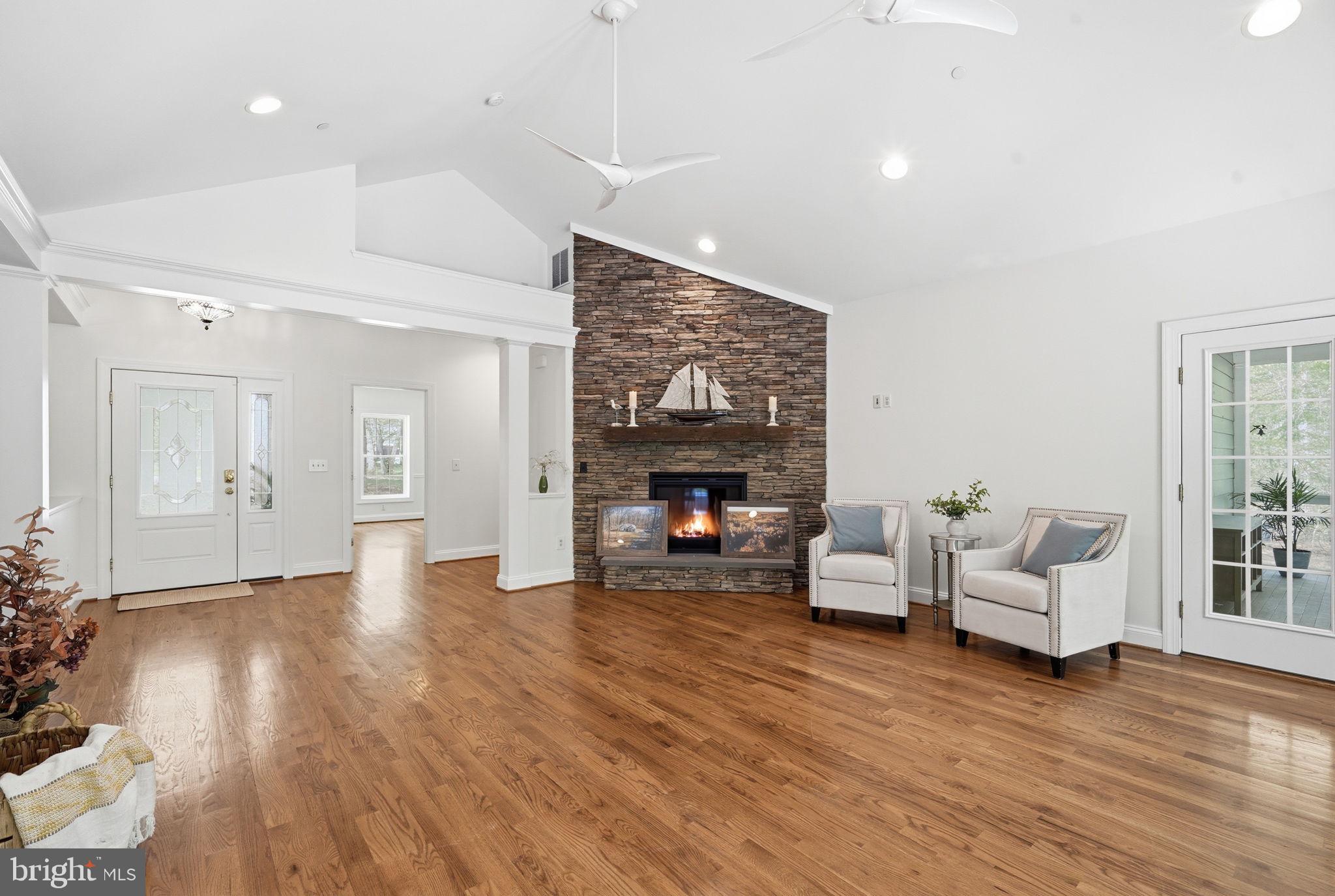 PRESTWICK - Residential