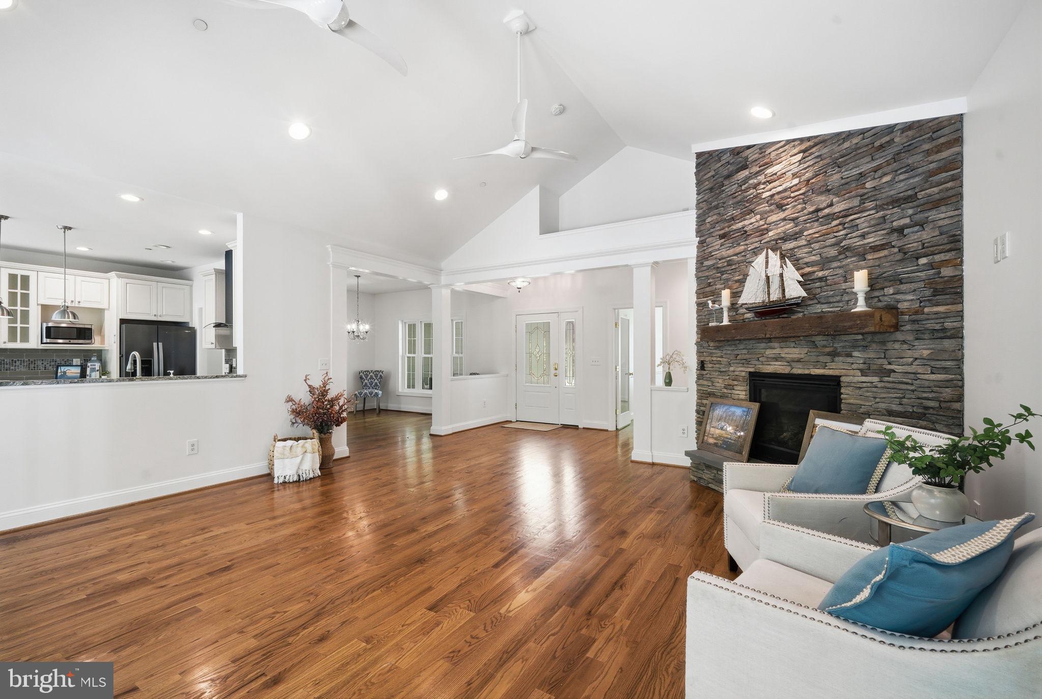 PRESTWICK - Residential