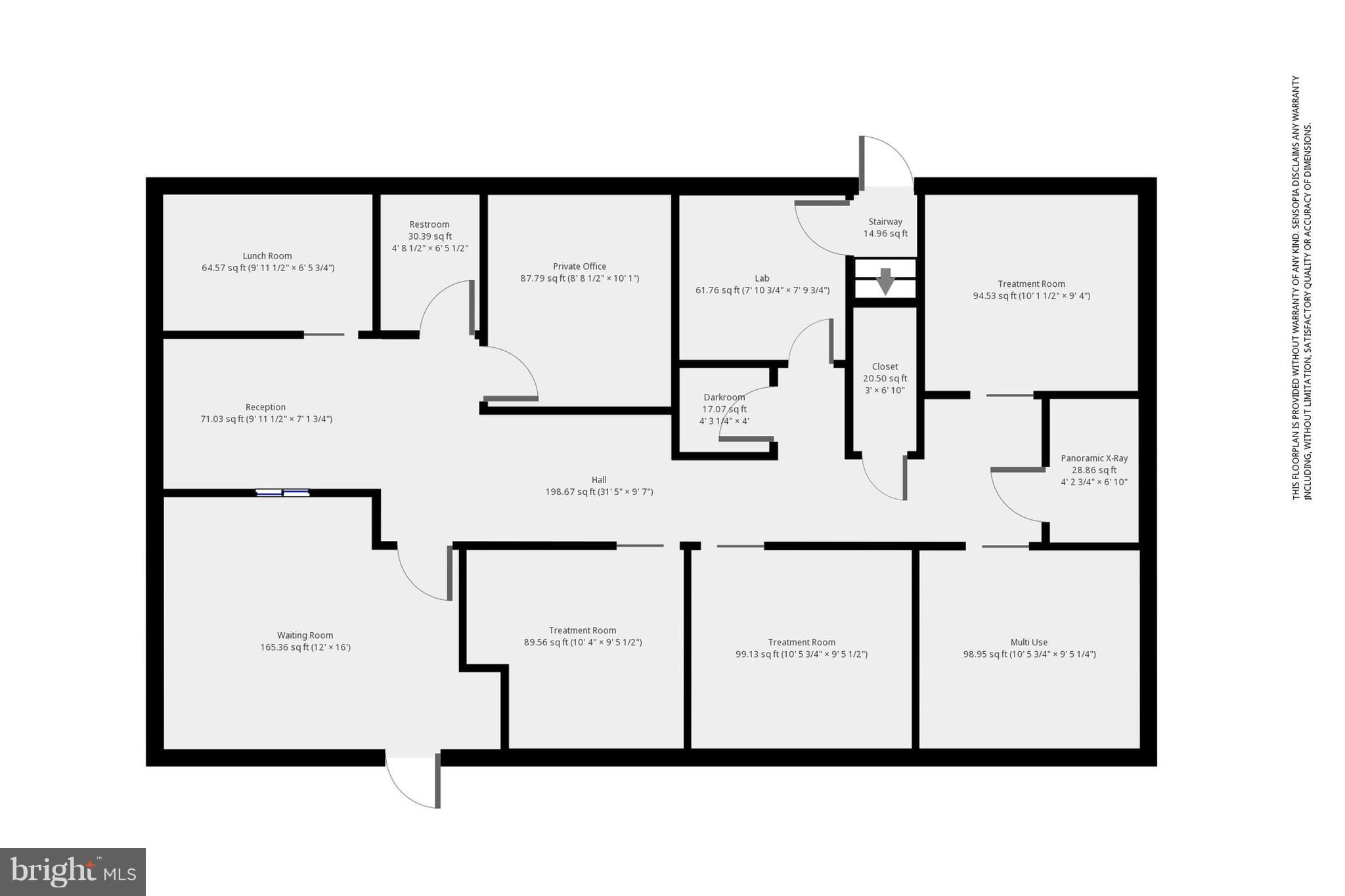 Main image without alt text