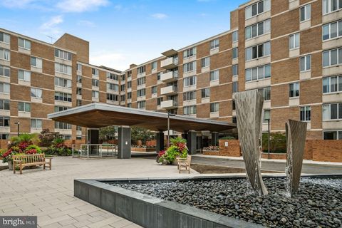 2939 VAN NESS STREET NW 640 WASHINGTON DC 20008