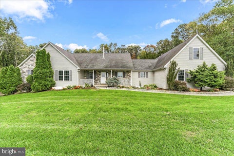 Homes For Sale - 318 Springhill Road<br/> Lancaster County, QUARRYVILLE, PA 17566