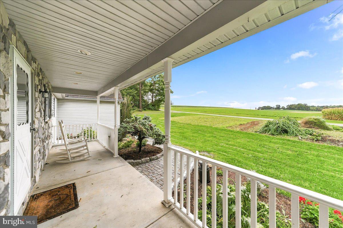 318 SPRINGHILL ROAD